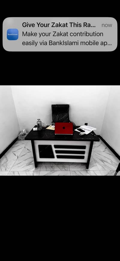 Brand new office table