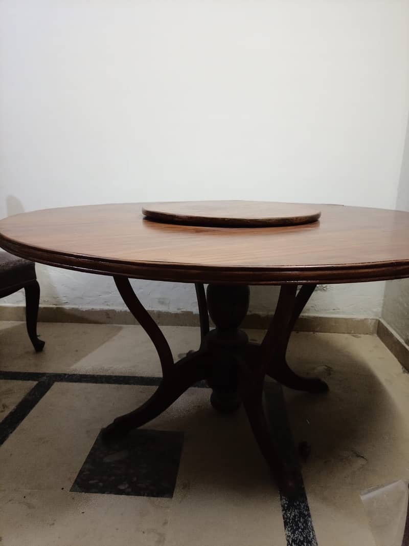 Rotating top dining table 2