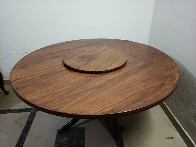 Rotating top dining table 3
