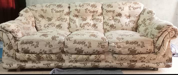 Sofa set 3+1+1 Good Condition for sale