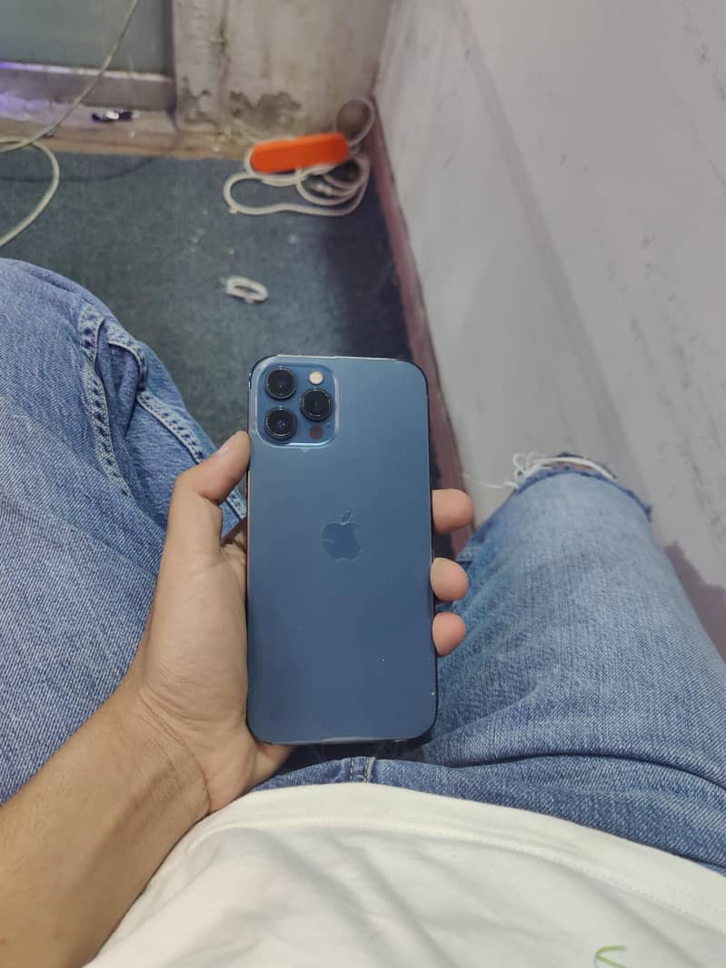 Iphone 12pro max jv 2