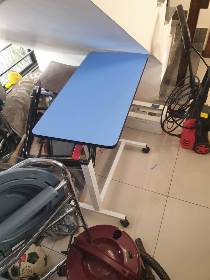 new table hai 1