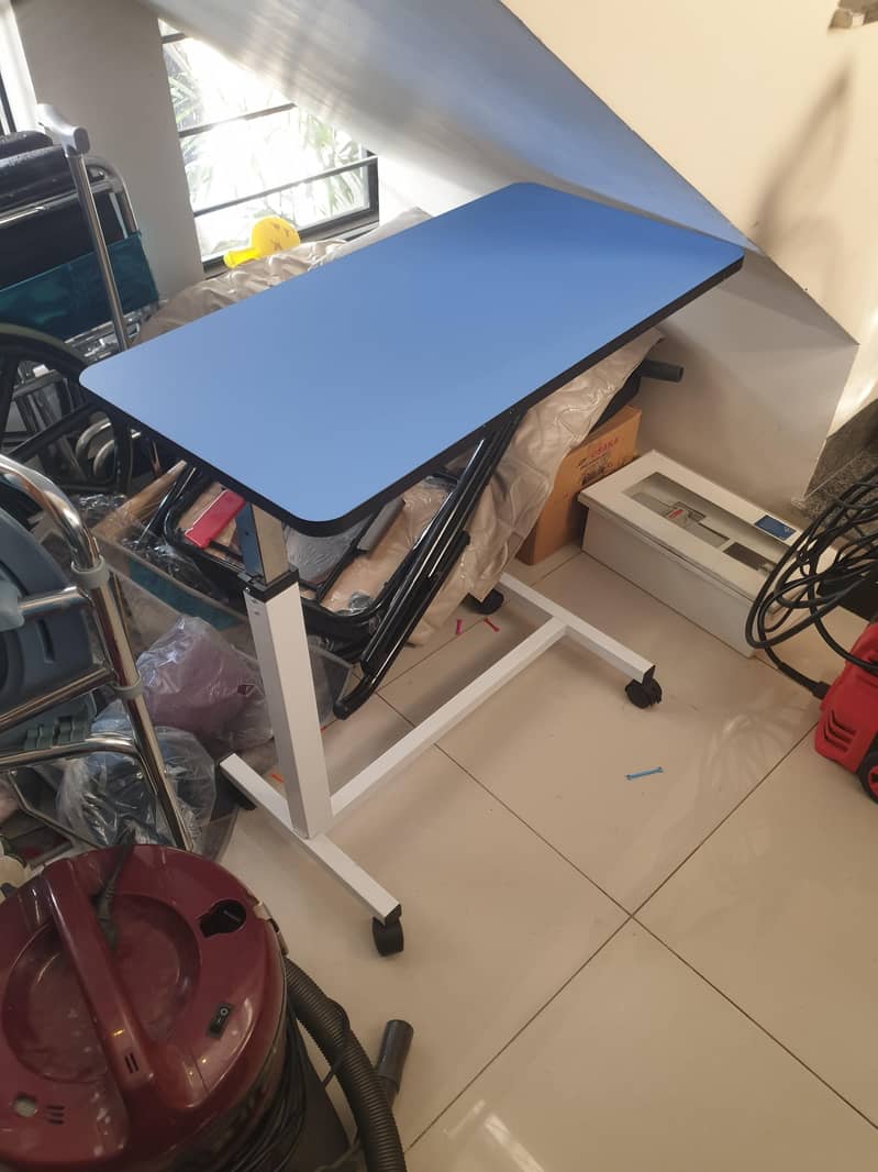 new table hai 3