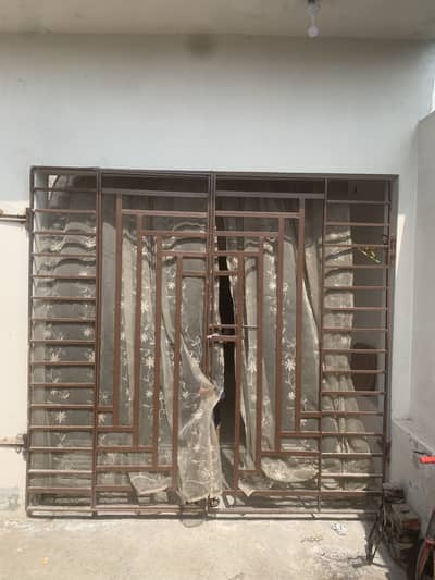 Heavy Duty Iron Security Gate (Solid Square Pipe) | Size 8x8