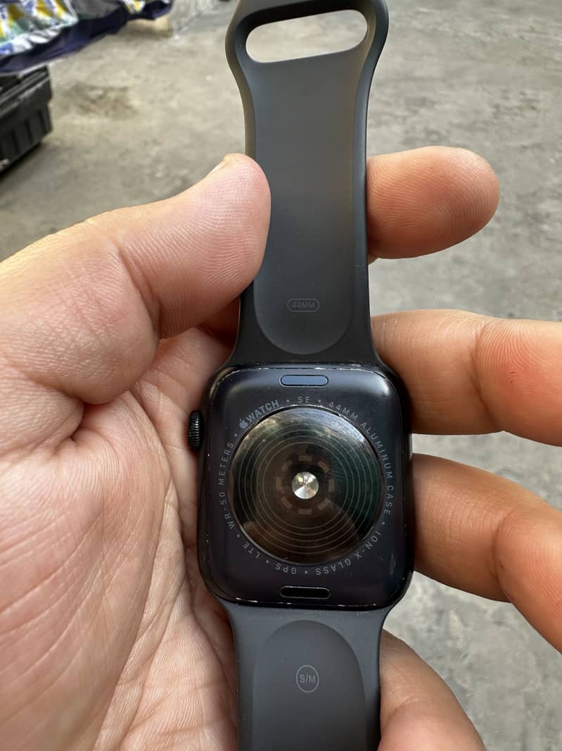 Apple Watch - SE 2nd Generation 2
