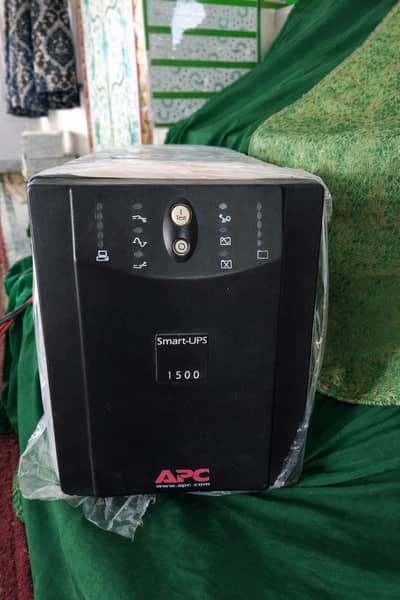 For Sale: APC Smart-UPS 1500 (Used – Excellent Condition)