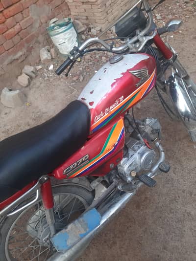 Honda 70cc bick  2th owner bick Fully PPF bick 03094233300