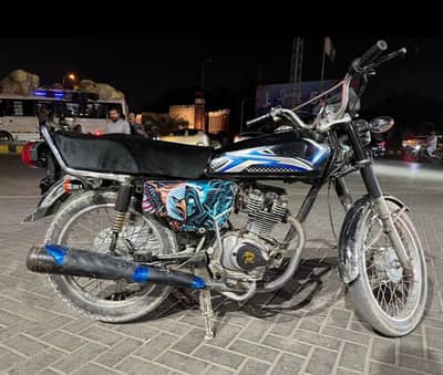 sale for Honda 125 bike puri bani howe hai koi kam nhi bike me