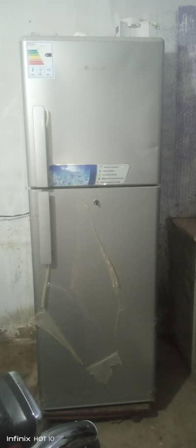 gree fridge