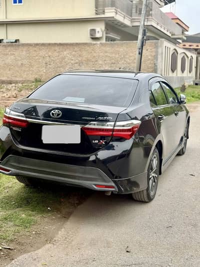 Corolla Altis X 1.6 A/T 2021 Black