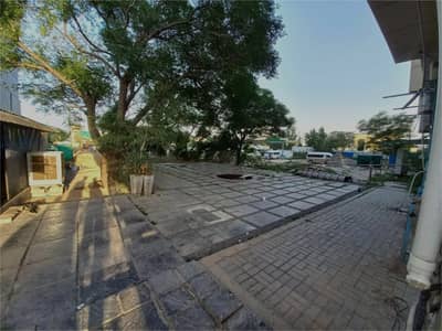 I-8 Markaz 816 Sqft Main Road Corner Shop for Resturent,Cafe,Brand with Big Open Dining Space For Rent