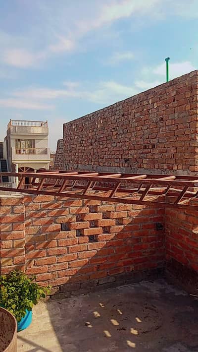 Iron ladder for sale . . . . . . 03367349141