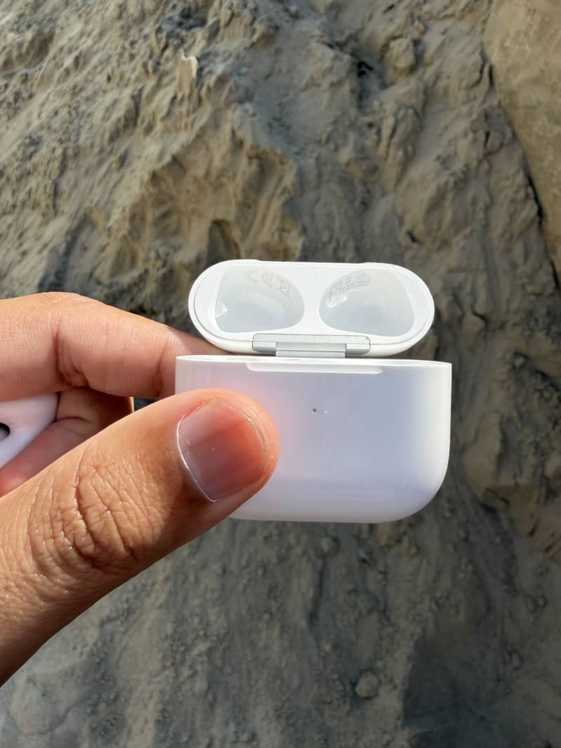 Apple AirPods 3rd Generation 3