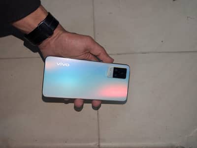 Vivo V21 8/128 GB full box original charger