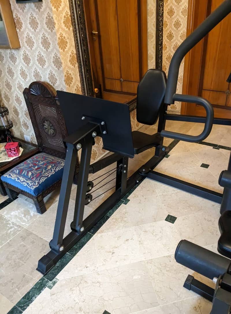 Branded Multi Purpose weight training machine 3