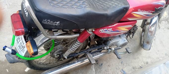 10 by 10 h 03707088832