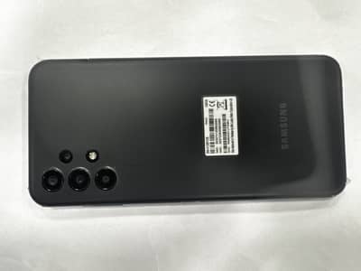 Samsung Galaxy A32 (4GB RAM / 128GB Storage) – Black | 10/10 Condition