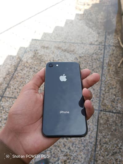 iphone 8 all ok just glass break hai baaki all ok