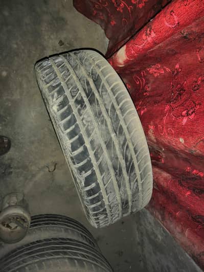 used tyre but best condition 18000