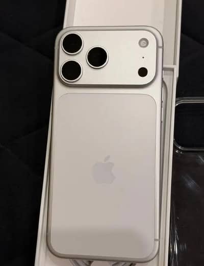 I Phone 17 Pro Max PTA 512GB Full Box's