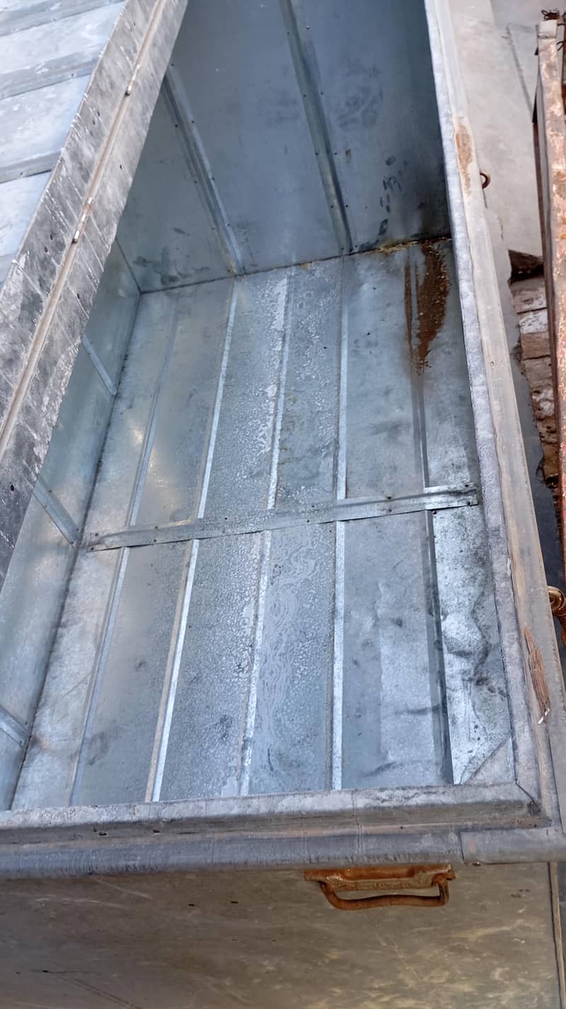 جستی 22 گیج وزنی  فل سایز پیٹی  بمع سٹینڈ 0