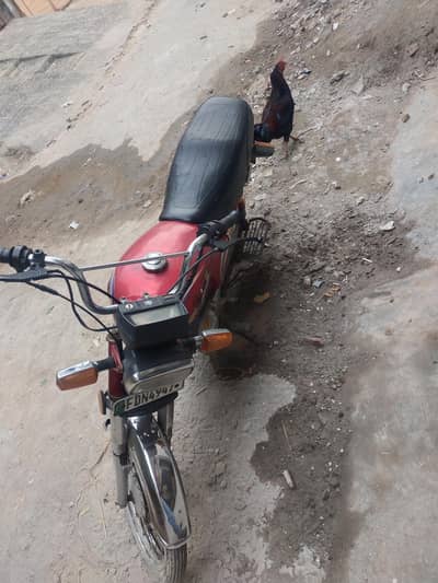 Yamaha dhoom cd70 03007932885