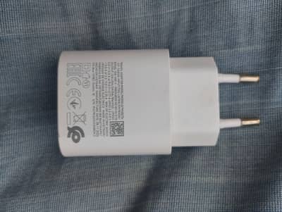Samsung 25w super fast type c to type c charger 10/10
