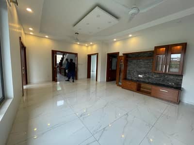 BRAND NEW HOUSE FOR RENT IN F-6