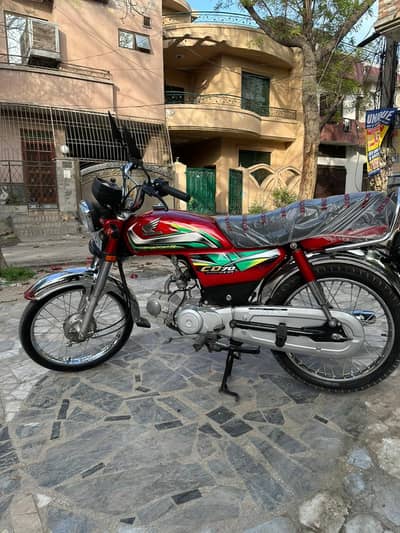 Honda CD 70 | Model 2022 | 9000 KM New Bike Only Call 0335 - 1685430