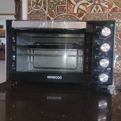 Oven with Air Fryer function in excellent condition