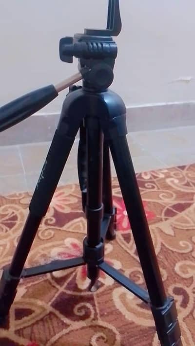 Stand Video camera recording stand Full ok Condition 100 percent ok