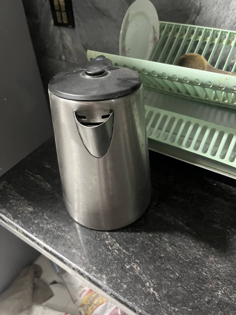 TESCO ORIGINAL KETTLE 3