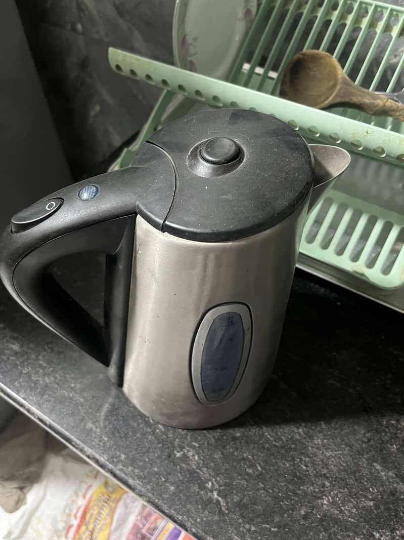 TESCO ORIGINAL KETTLE 4