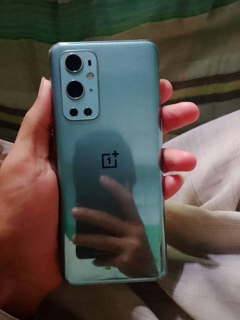 OnePlus 9 pro 5g 5