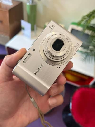 sony Cyber-shot w800 DIGICAM