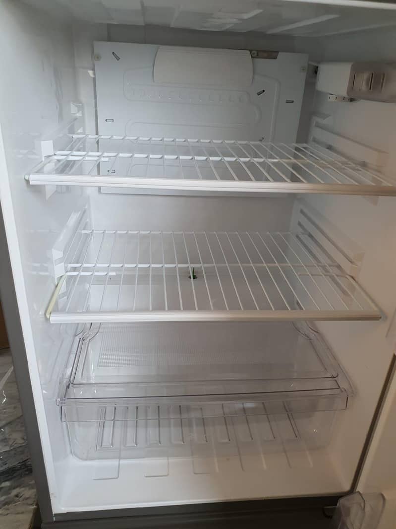 Pel Refrigrator 13