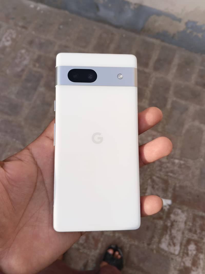 Google pixel 7a 3