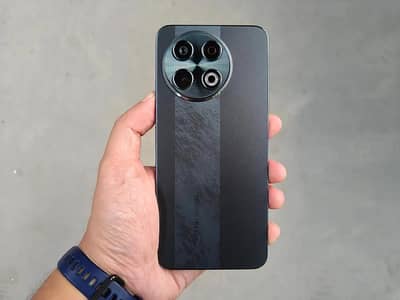 Tecno Spark 30 Pro (16GB/128GB) PTA Approved – 10/10 Condition