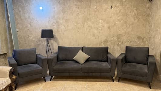 Sofa set velvet fabric grey colour excellent condition