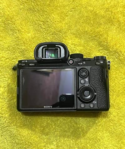 Sony a7 III Sale my WhatsApp only O32O6=5634O2