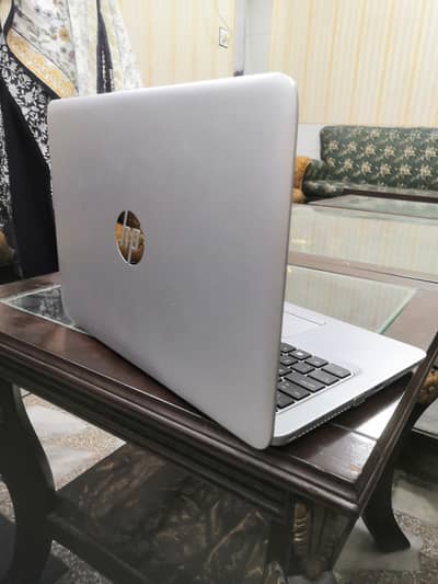 HP EliteBook | Core i5 7th Gen | 8GB RAM | 256GB SSD | Slim & Fast Lap