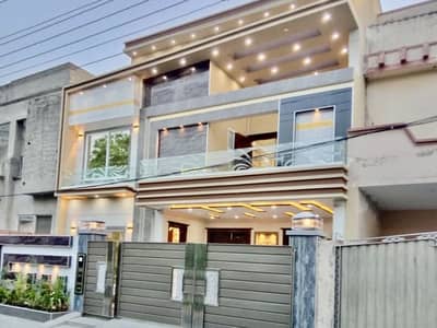12 Marla Brand New Luxury Modern Style All Original Picture Direct Meeting Available For Sale in Johar Town phase 2