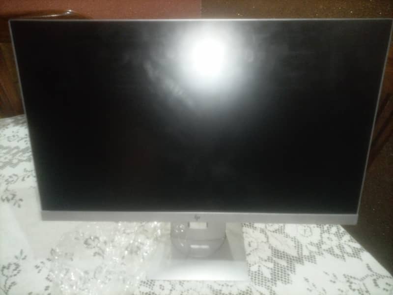 HP E233 IPS LCD 3