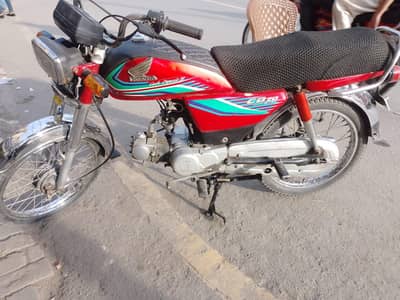 Honda CD70cc model 2015 for sale