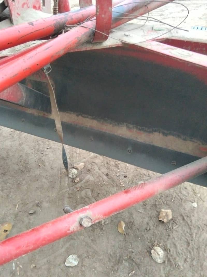 لیز لینڈ کیولر برائے فروخت 4