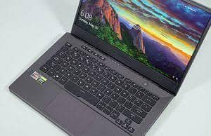 ASUS  rog zephyrus g14 ryzan 7 5800Hs  octa core card 4gb GTX  1650