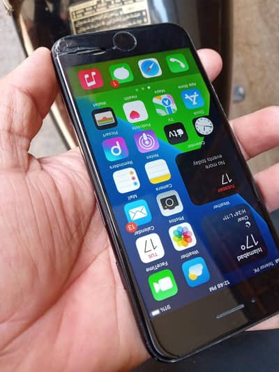 iphone 7 /  128 gb  pta prove