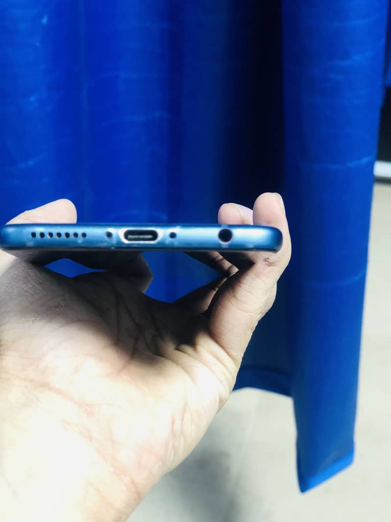 Huawei nova 2 plus 5