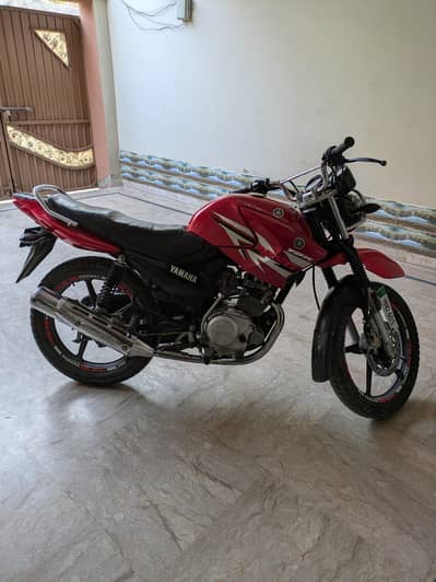 yamaha YBR 125G RED Clour