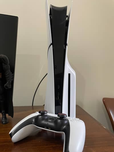 ps5 slim disc edition with game